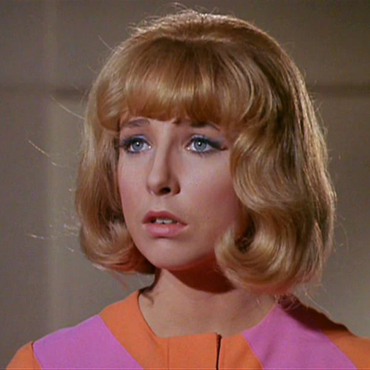 Roberta Lincoln
